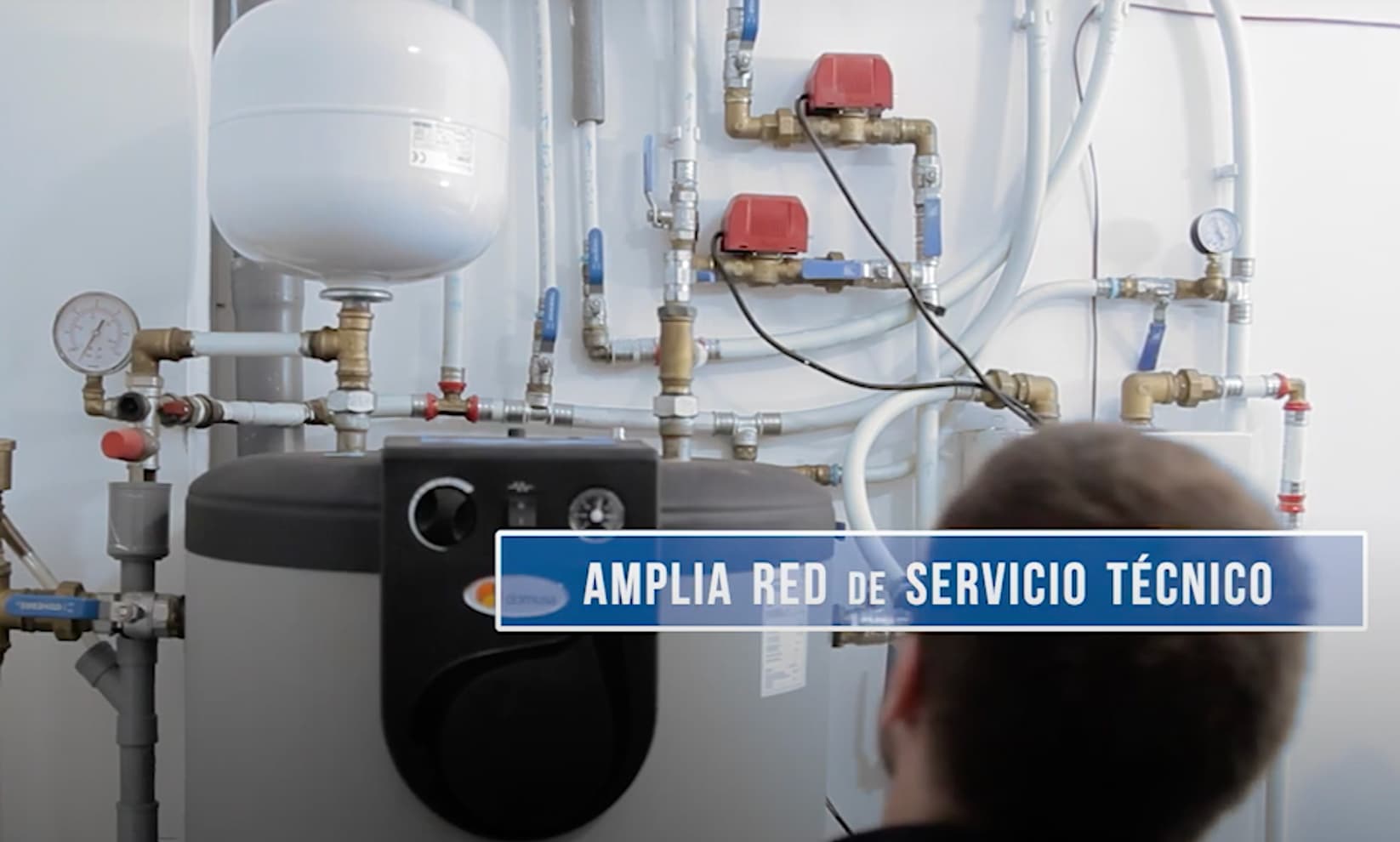 Técnico oficial de Servicio técnico de aerotermia Domusa Técnico oficial de Servicio técnico de aerotermia Domusa